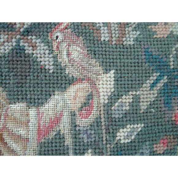 Medieval Lady Falconer Needlepoint Art In Antique Gold Frame GUC - Picture 16 of 16